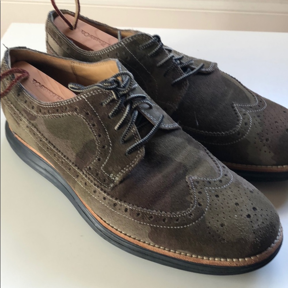 Cole Han Lunargrand Wingtip Classic Camo Shoe - Picture 4 of 6